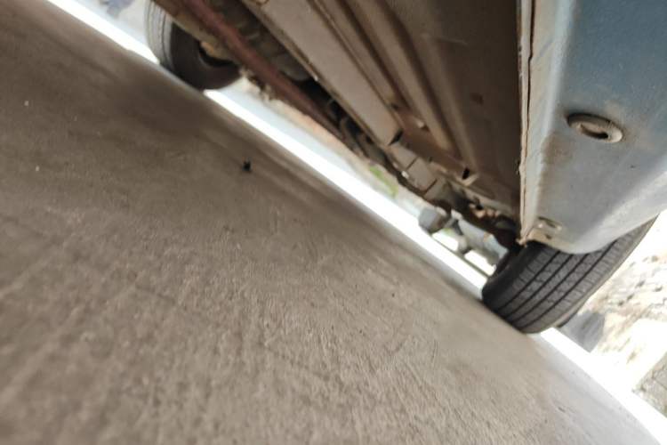 Used Lifan Auto 320 2012 Champion Edition 1.3L Manual CoolDrive Model Chassis Front Right