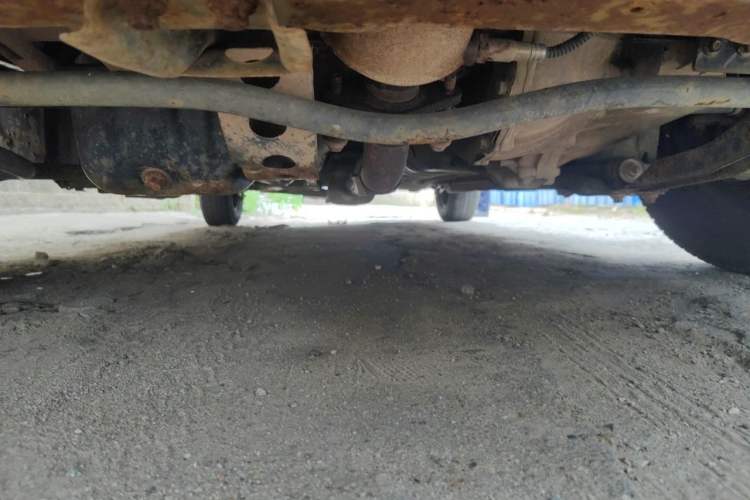 Used Lifan Auto 320 2012 Champion Edition 1.3L Manual CoolDrive Model Chassis Front