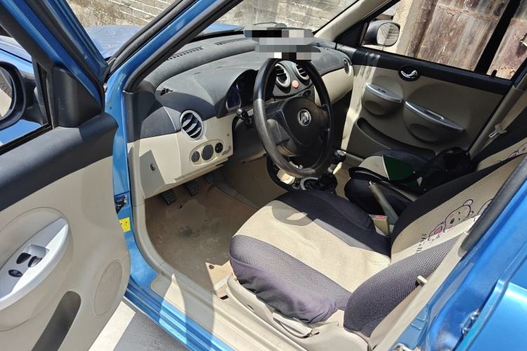Used Lifan Auto 320 2012 Champion Edition 1.3L Manual CoolDrive Model Driver Seat