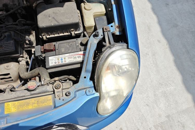 Used Lifan Auto 320 2012 Champion Edition 1.3L Manual CoolDrive Model Engine Bay Left