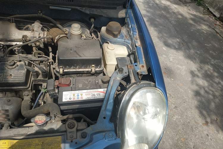 Used Lifan Auto 320 2012 Champion Edition 1.3L Manual CoolDrive Model Engine Bay Left