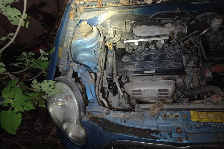 Used Lifan Auto 320 2012 Champion Edition 1.3L Manual CoolDrive Model Engine Bay Right