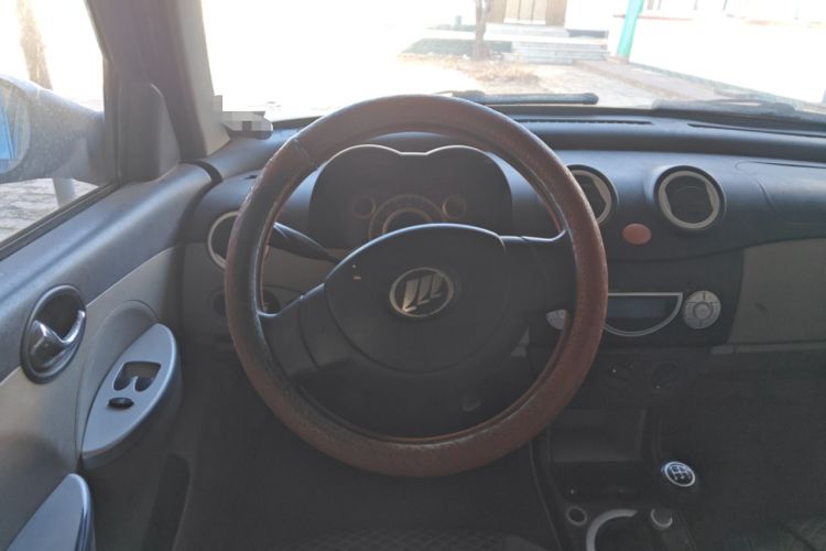 Used Lifan Auto 320 2012 Champion Edition 1.3L Manual CoolDrive Model Steering Wheel