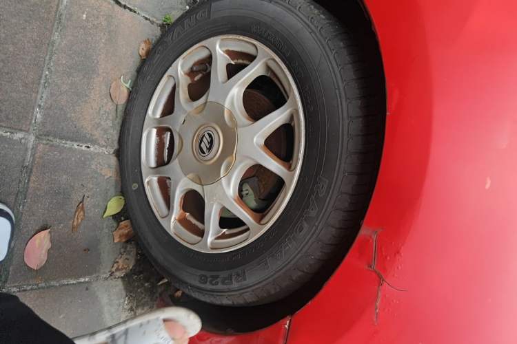 Used Lifan Auto 320 2012 Champion Edition 1.3L Manual Cool Leap Model Right Front Wheel Hub