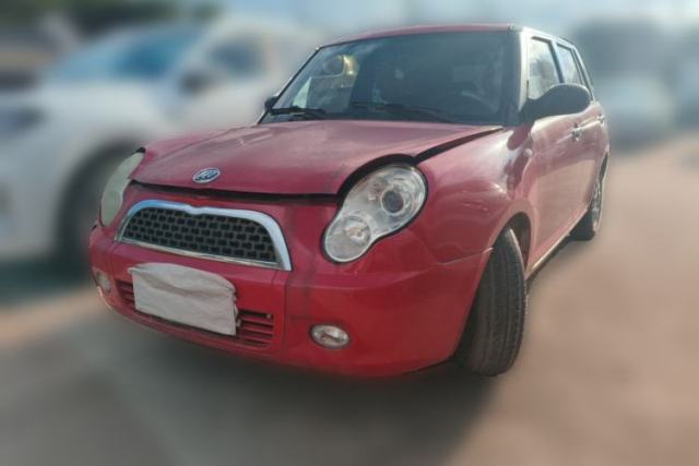 Ojetý Lifan Auto 320 2012 Champion Edition 1.3L CVT Flagship Model