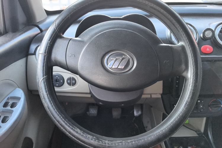 Used Lifan Auto 320 2012 Champion Edition 1.3L Manual Cool Leap Model Steering Wheel