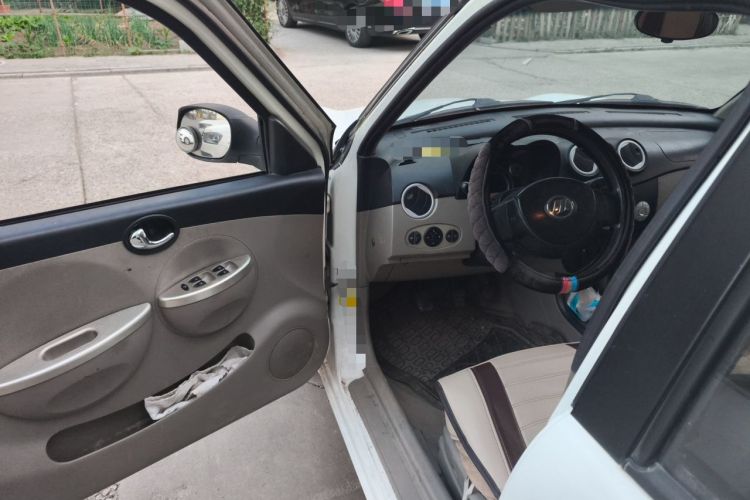 Used Lifan Auto 320 2012 Champion Edition 1.3L Manual Cool Leap Model Driver Seat