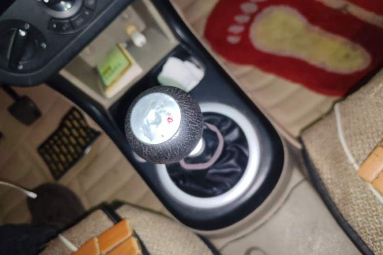 Used Lifan Auto 320 2012 Champion Edition 1.3L Manual Cool Leap Model Gear Lever