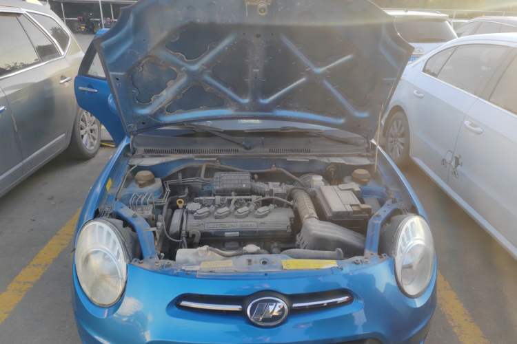Used Lifan Auto 330 2014 1.3L Manual Comfort Version Engine Bay