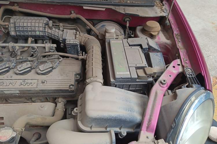 Used Lifan Auto 330 2014 1.3L Manual Standard Edition Engine Bay Left