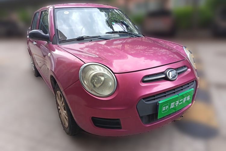 Used Lifan Auto 330 2014 1.3L Manual Standard Edition Front Right 45 Deg