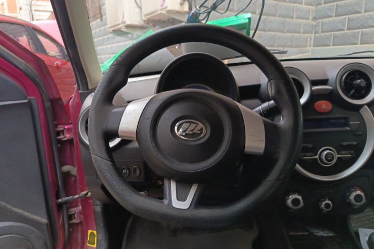 Used Lifan Auto 330 2014 1.3L Manual Standard Edition Steering Wheel