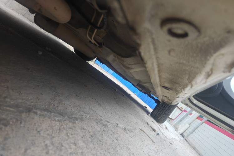 Used Lifan Auto 330 2014 1.3L Manual Comfort Version Chassis Rear Right