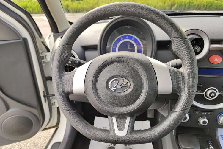 Used Lifan Auto 330 2014 1.3L Manual Comfort Version Steering Wheel