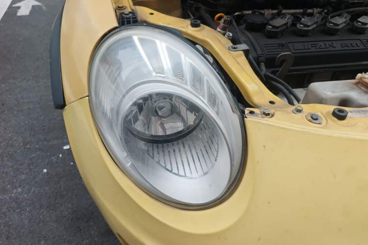 Used Lifan Auto 330 2014 1.3L Manual Standard Edition Right Front Headlight