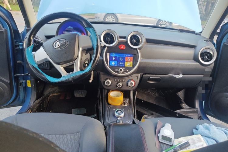 Used Lifan Auto 330EV 2017 C Version Lottery Edition Center Console
