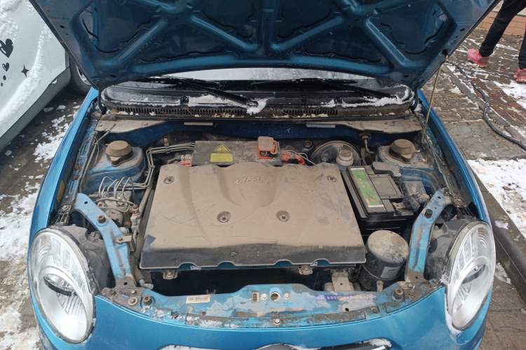 Used Lifan Auto 330EV 2017 C-Style Enjoyment Edition Engine Bay