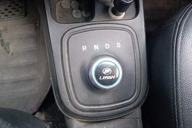 Used Lifan Auto 330EV 2017 C-Style Enjoyment Edition Gear Lever