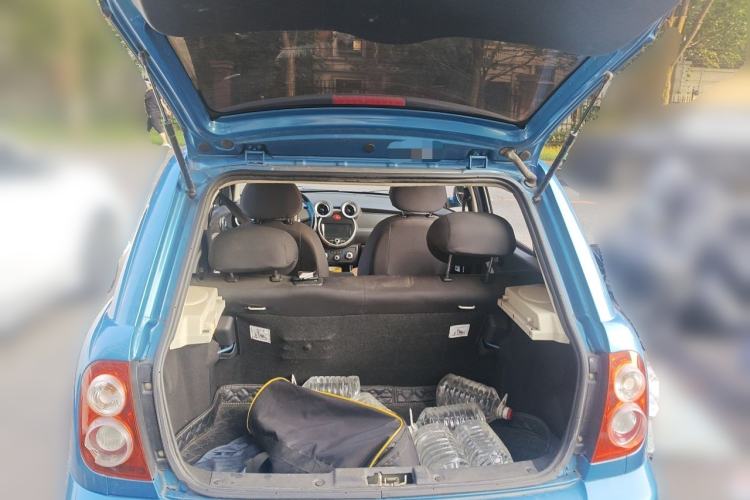 Used Lifan Auto 330EV 2017 C Version Lottery Edition Trunk