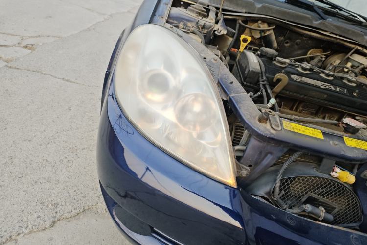 Used Lifan Auto 520 2011 520i 1.3L Comfort Model Right Front Headlight