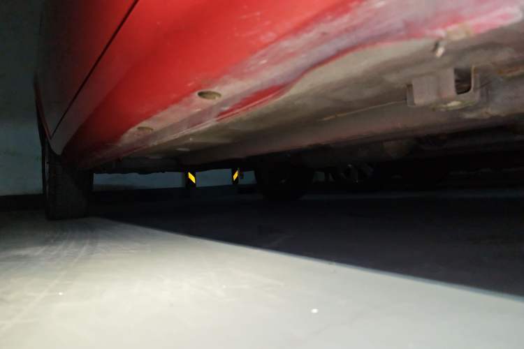Used Lifan Auto 520 2011 520 Navigation Edition 1.3L Practical Model Chassis Front Right