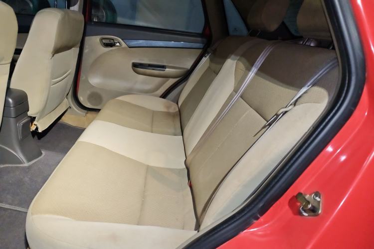 Used Lifan Auto 520 2011 520 Navigation Edition 1.3L Practical Model Left Rear Seat
