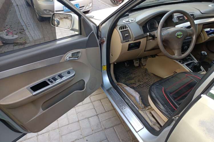 Used Lifan Auto 520 2011 520i 1.3L Comfort Model Driver Seat