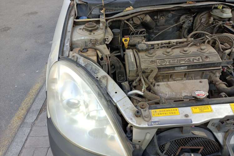Used Lifan Auto 520 2011 520i 1.3L Comfort Model Engine Bay Right