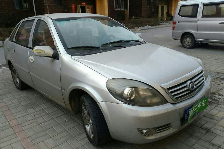 Used Lifan Auto 520 2011 520 Navigation Edition 1.3L Comfort Version Front Right 45 Deg