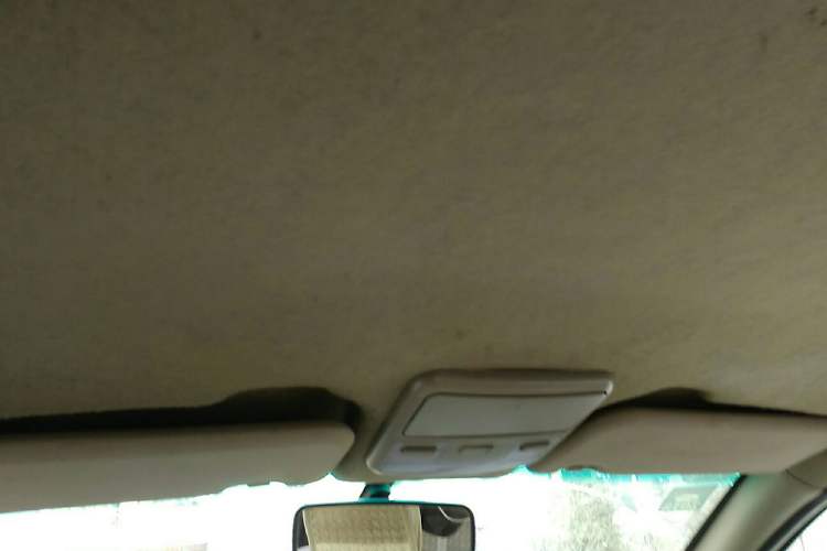 Used Lifan Auto 520 2011 520 Navigation Edition 1.3L Comfort Version Headliner