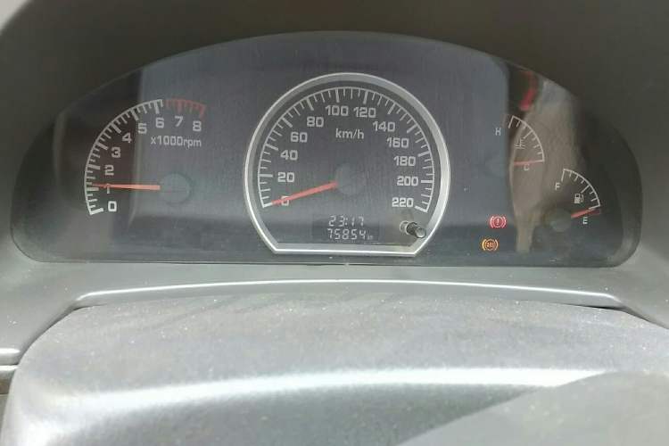 Used Lifan Auto 520 2011 520 Navigation Edition 1.3L Comfort Version Odometer Close Up