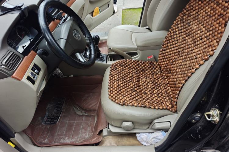 Used Lifan Auto 620 2010 Platinum Edition 1.5L Manual Premium Model Left Front Seat