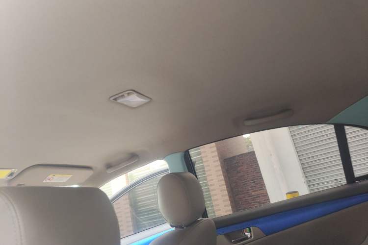 Used Lifan Auto 620 2012 1.5L Manual Luxury Version Headliner