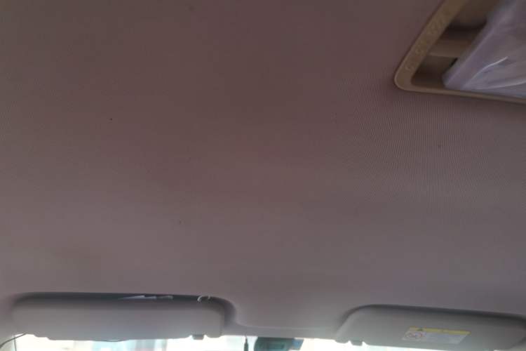 Used Lifan Auto 620 2012 1.5L Manual Luxury Version Headliner