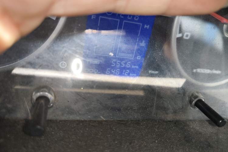 Used Lifan Auto 620 2012 1.5L Manual Comfort Type A Odometer Close Up