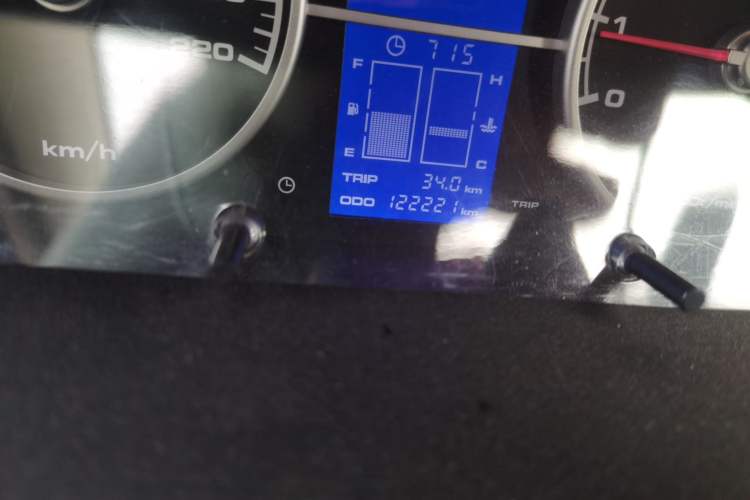 Used Lifan Auto 620 2012 1.5L Manual Comfort Type A Odometer Close Up
