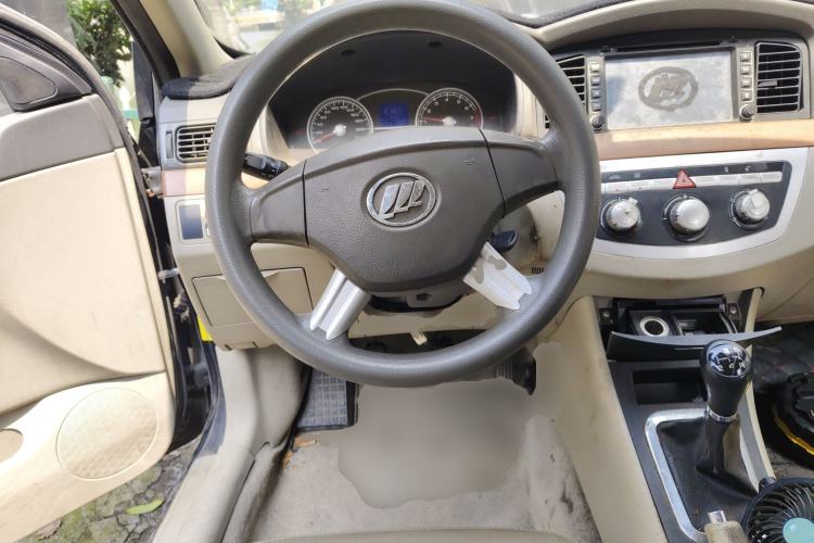 Used Lifan Auto 620 2012 1.5L Manual Comfort Type A Steering Wheel