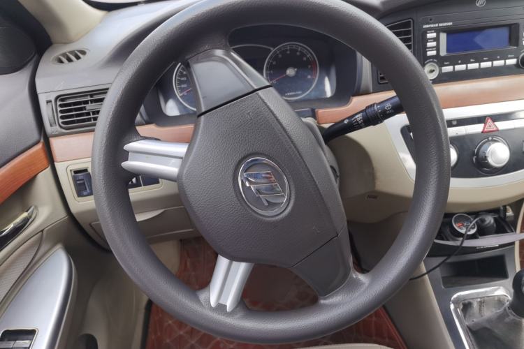 Used Lifan Auto 620 2012 1.5L Manual Comfort Type A Steering Wheel