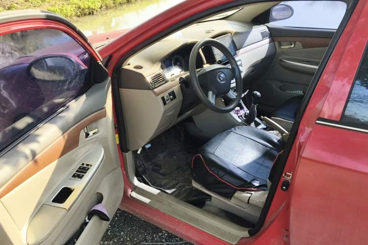 Used Lifan Auto 620 2012 1.5L Manual Comfort Type B Driver Seat
