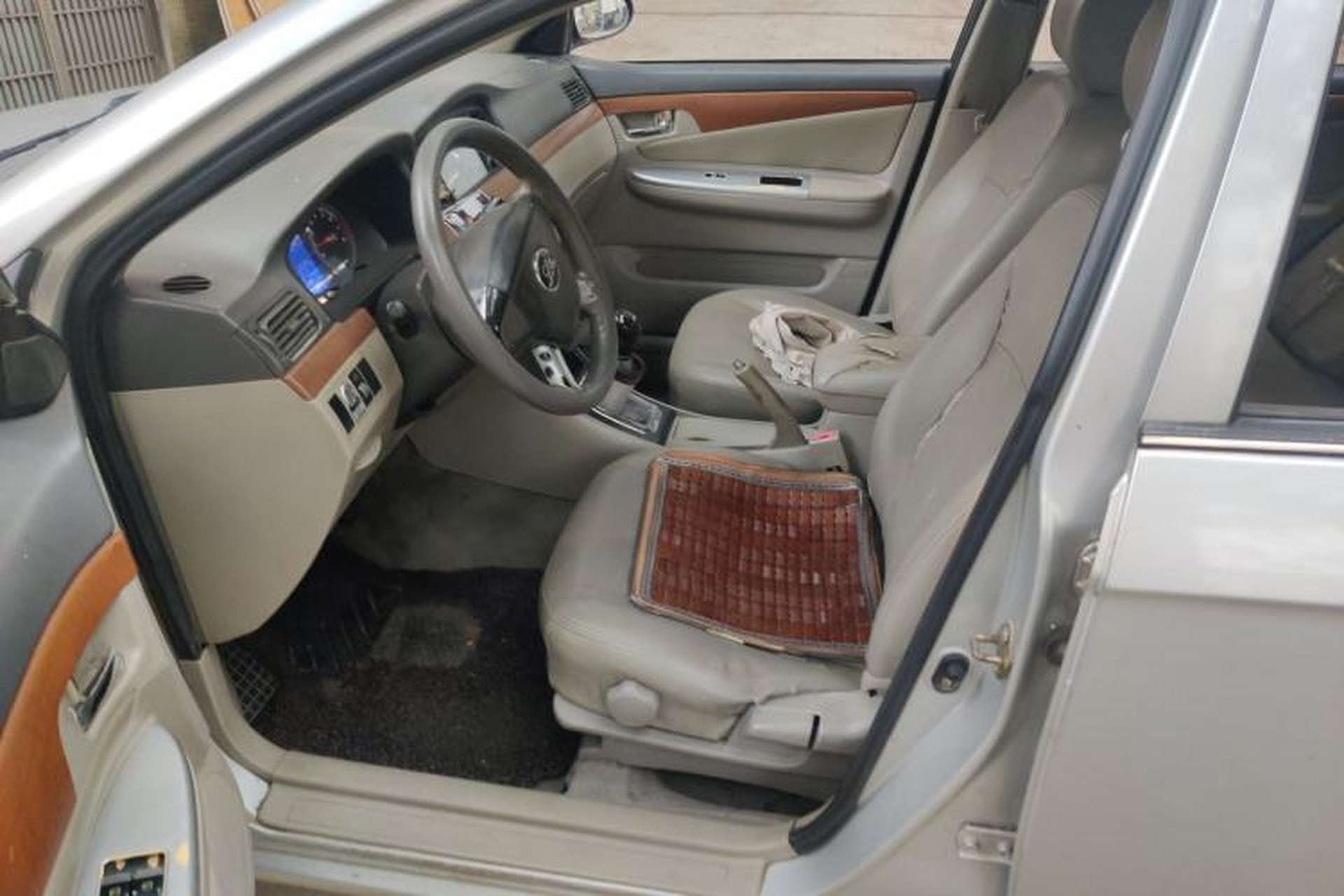 Used Lifan Auto 620 2012 1.5L Manual Comfort Type B Driver Seat