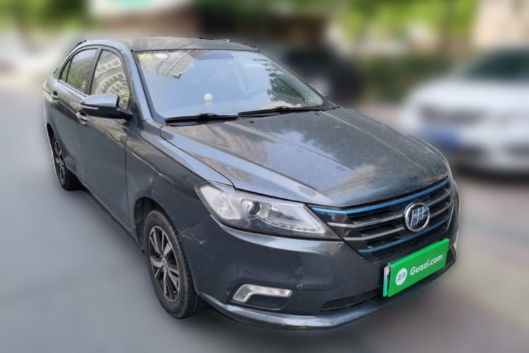 Used Lifan Auto 650EV 2018 Luxury Model Front Right 45 Deg