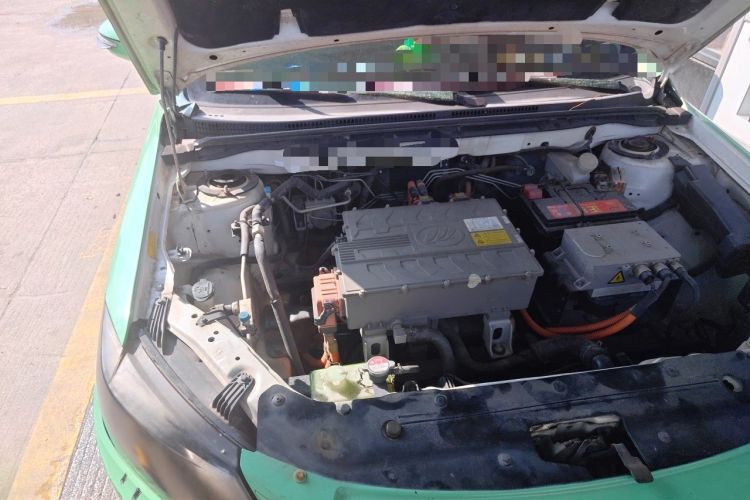 Used Lifan Auto 650EV 2018 Luxury Model Engine Bay Right