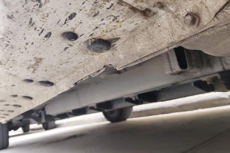 Used Lifan Auto 650EV 2018 Luxury Model Chassis Front Right