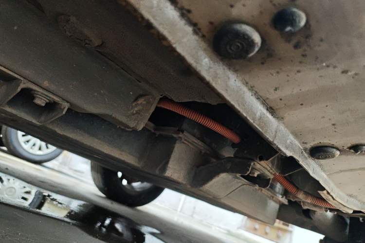Used Lifan Auto 650EV 2018 Comfort Model Chassis Rear Left