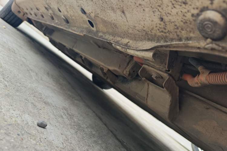 Used Lifan Auto 650EV 2018 Comfort Model Chassis Rear Left