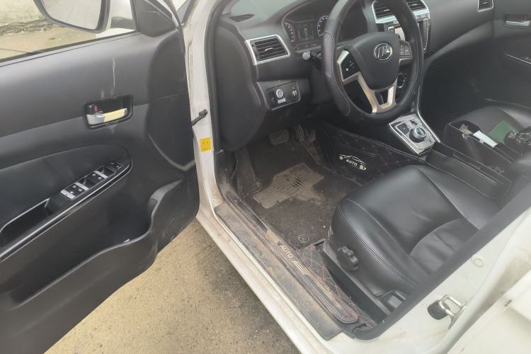 Used Lifan Auto 650EV 2018 Comfort Model Driver Seat