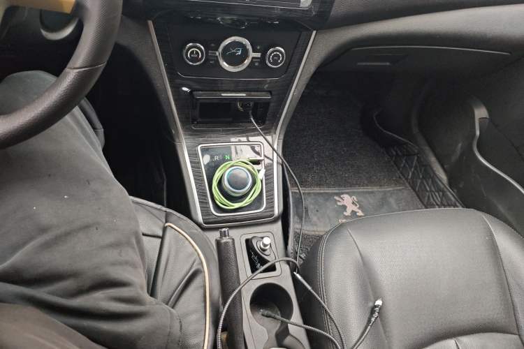 Used Lifan Auto 650EV 2018 Comfort Model Gear Lever