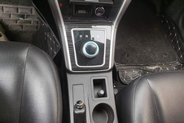 Used Lifan Auto 650EV 2018 Luxury Model Gear Lever
