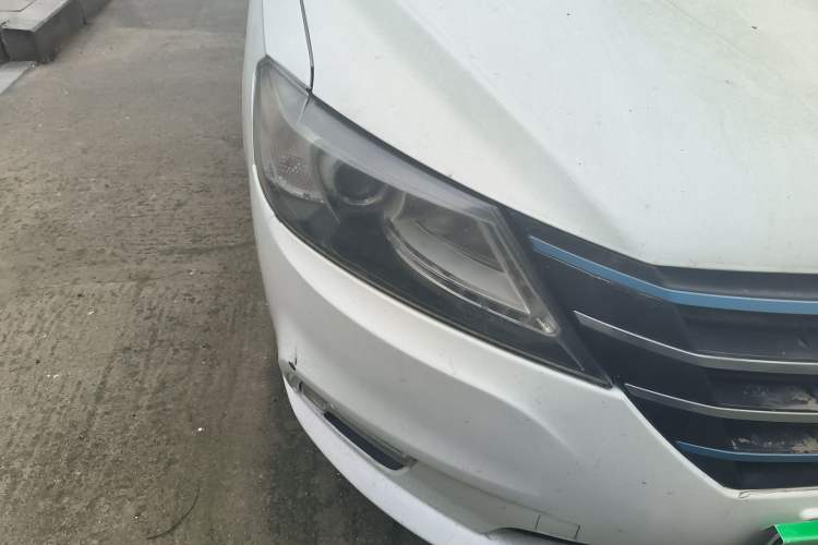 Used Lifan Auto 650EV 2018 Comfort Model Right Front Headlight