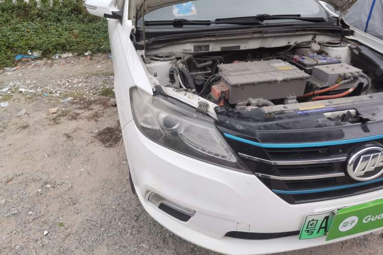Used Lifan Auto 650EV 2018 Luxury Model Right Front Headlight